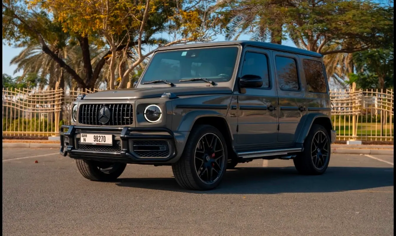 Mercedes-Benz G-Class 2022 — photo 1 of 8