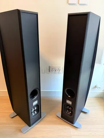 Pair of floorstanding stereo speakers - JAMO Concert C97