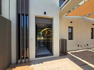 2 Bedroom Townhouse for Rent Falcon Island Al Hamra Village
