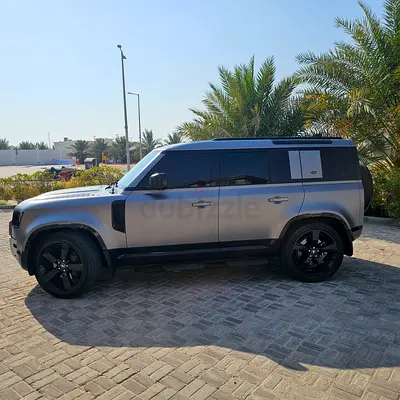 Land Rover Defender 110 (P400) HSE | 20k Matte PPF | Warranty | GCC