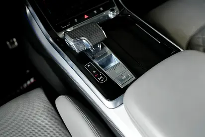 صورة مصغرة 12 لـ 2022 AUDI Q8