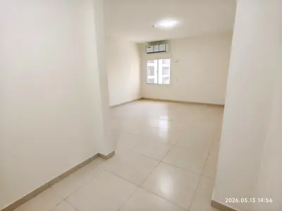 ثلاث غرف وصالة بالشارقة المجاز2 | عرض لفتره محدوده خصم 3000 درهم ع اول سنة | مساحة مميز | امكانية باركينج | بلكون باطلاله مفتوحة | جاهزة للسكن