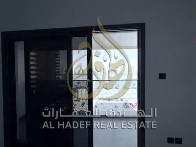 فرصة فاخرة لا تتكرر.. أول ساكن بإطلالة مباشرة على البحيرة وشهرين مجاناً استمتع بأسلوب حياة راقٍ في تاور جديد بالكامل بالمجاز 3، مع إطلالة أمامية ساحرة