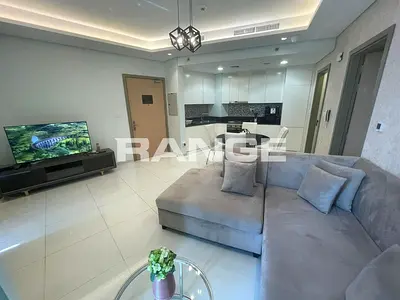Luxury Living | With Stunning Skyline Views