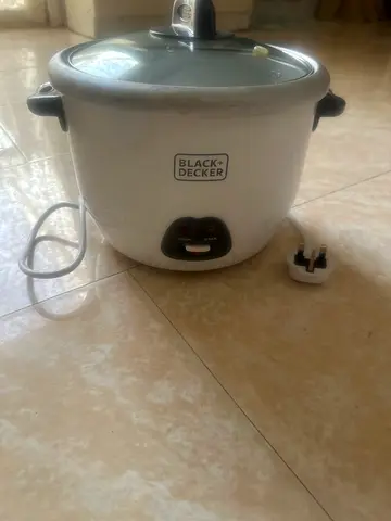Black+Decker Rice Cooker with Steamer Tray