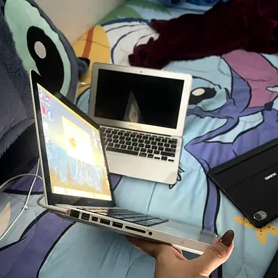 MacBook Pro 13-inch (Early 2011) - macOS High Sierra, 8GB RAM