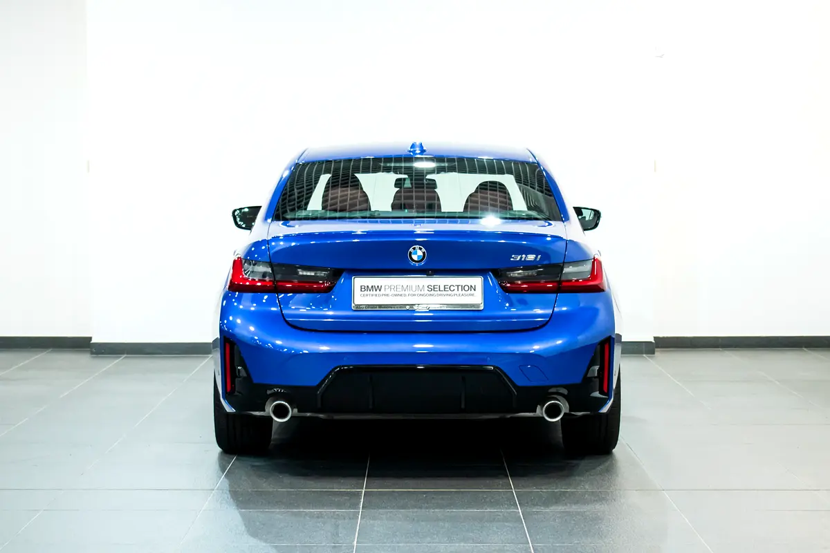BMW 3-Series 2025