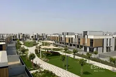 Exclusive | Great Location | Single Row