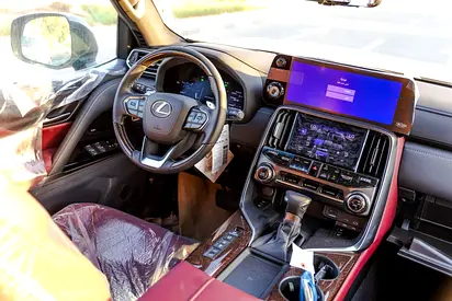 صورة 4 لـ 2026 Lexus LX-SERIES