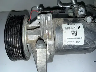 Genuine Renault AC Compressor 926008367R | Original Part