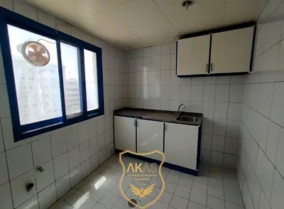 SPACIOUS BIG SAIZ STUDIO FLAT WITH SEPARATE KITCHEN ONLY 16 k