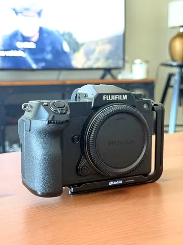 Fujifilm GFX 100s Mirrorless Camera Body (No Lens) - Good Condition