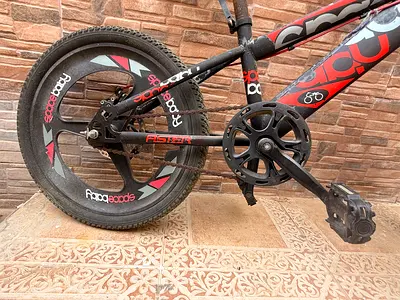 Used kids BMX-style bike — 16-inch wheels, single speed (fixing needed)