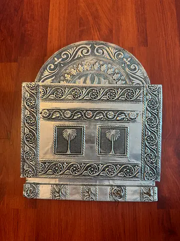 Handcrafted Decorative Metal Wall KEY and ENVELOP holder with Floral Motifs