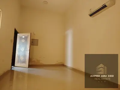 للايجار السنوي: استوديو بسعر مميز وتكييف اسبليت في منطقة الروضة 2
