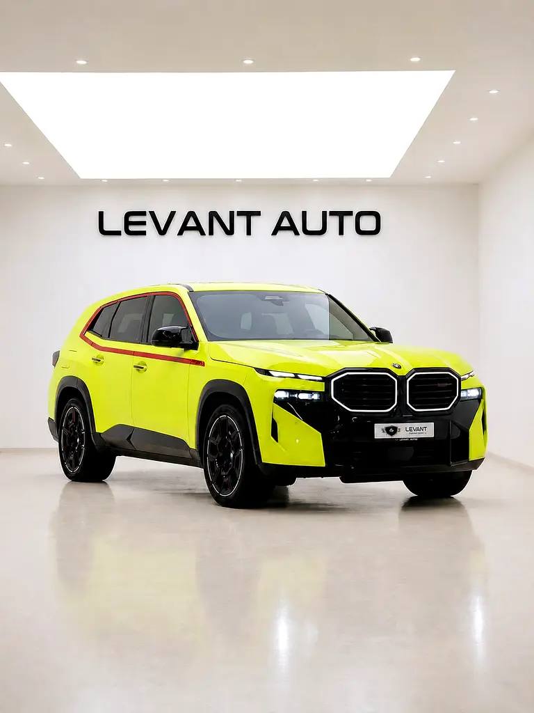 BMW XM 2025 — photo 1 of 18