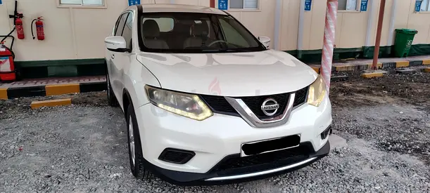 Nissan X-Trail S 2015 GCC Specs 265000KM Run