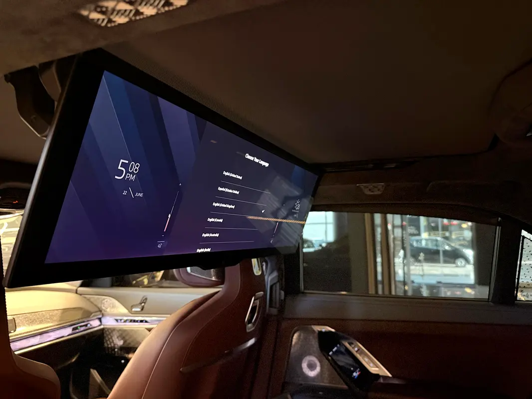 BMW 7-Series 2024