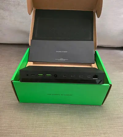 Thunderbolt 5 dock fully loaded