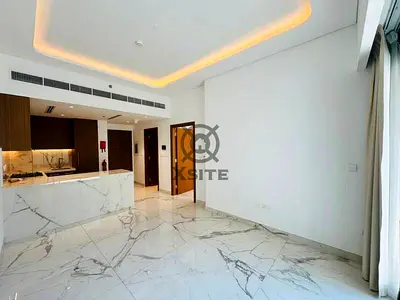 Spacious Layout |Equipped Kitchen|Ready to Move