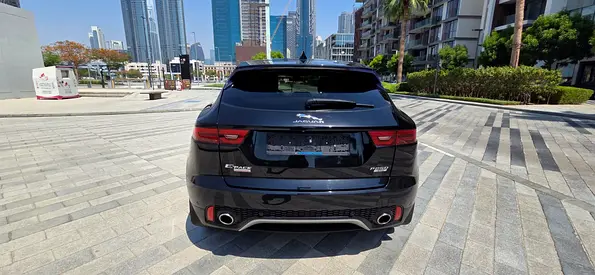 صورة مصغرة 7 لـ 2018 Jaguar E-PACE