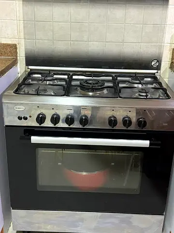 Gas stove and oven, good price