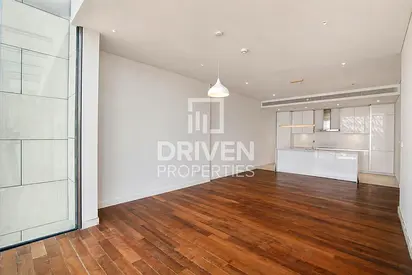 Turnkey Unit | Refined Living | Genuine Resale