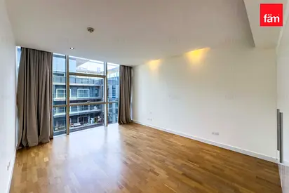 Luxurious apt with serviced amenities