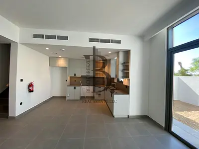 Modren Villa | 3 Bed + 1 Maid Room | Ready to move