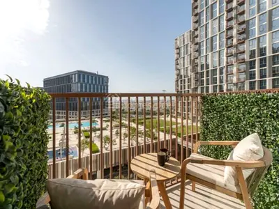 Stylish Upgraded | Fully Furnished | Park View