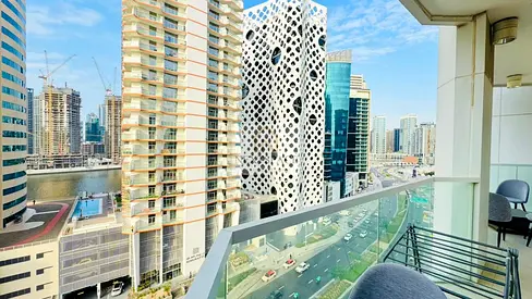 Spacious 1BR | High Floor | Prime Location