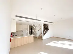 SINGLE ROW | VACANT | PRIME LOCATION