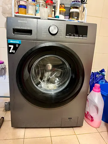 Hisense 7kg Front Load Washing Machine ( washer drum needs to change)