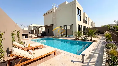 3 Bedroom Townhouse for Rent Falcon Island Al Hamra Village