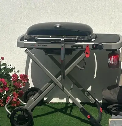 Weber Traveler Portable Gas Grill