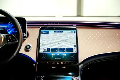 2023 Mercedes-BENZ EQE — миниатюра 12