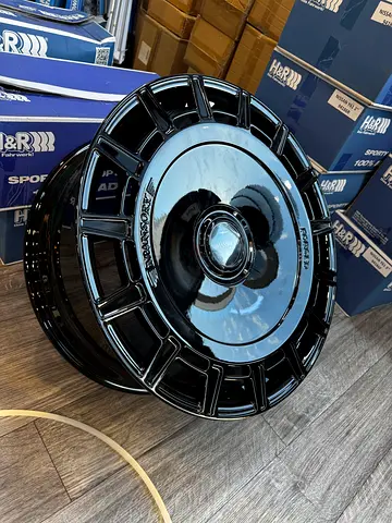23” x10” et35 Fully Forged Mansory style rims