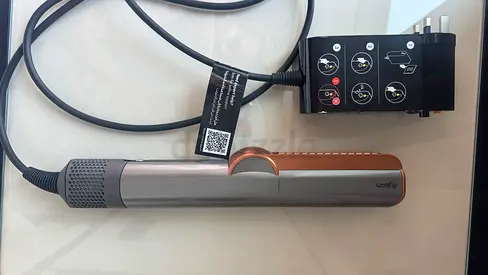 Dyson Airstrait HT01 – Like New