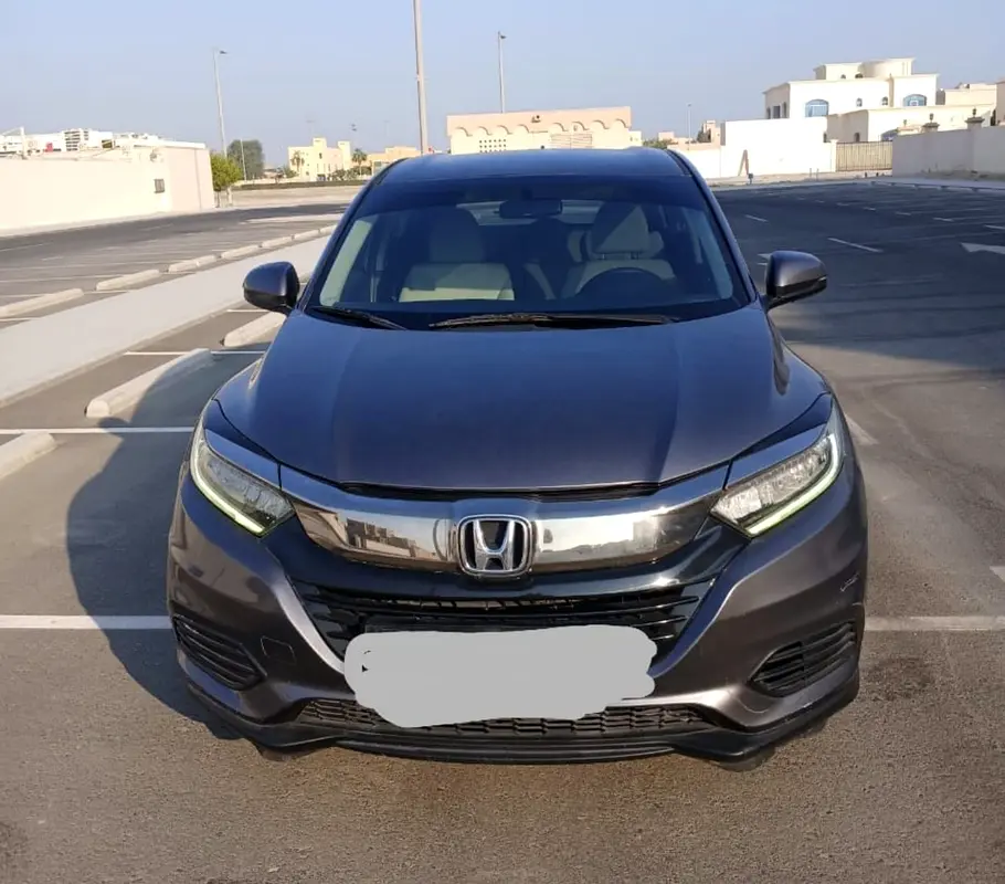 Honda HR-V 2021 — photo 1 of 18