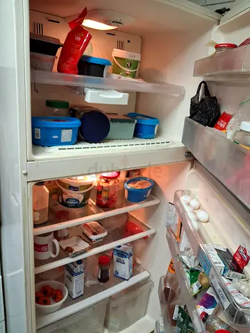 ثلاجة