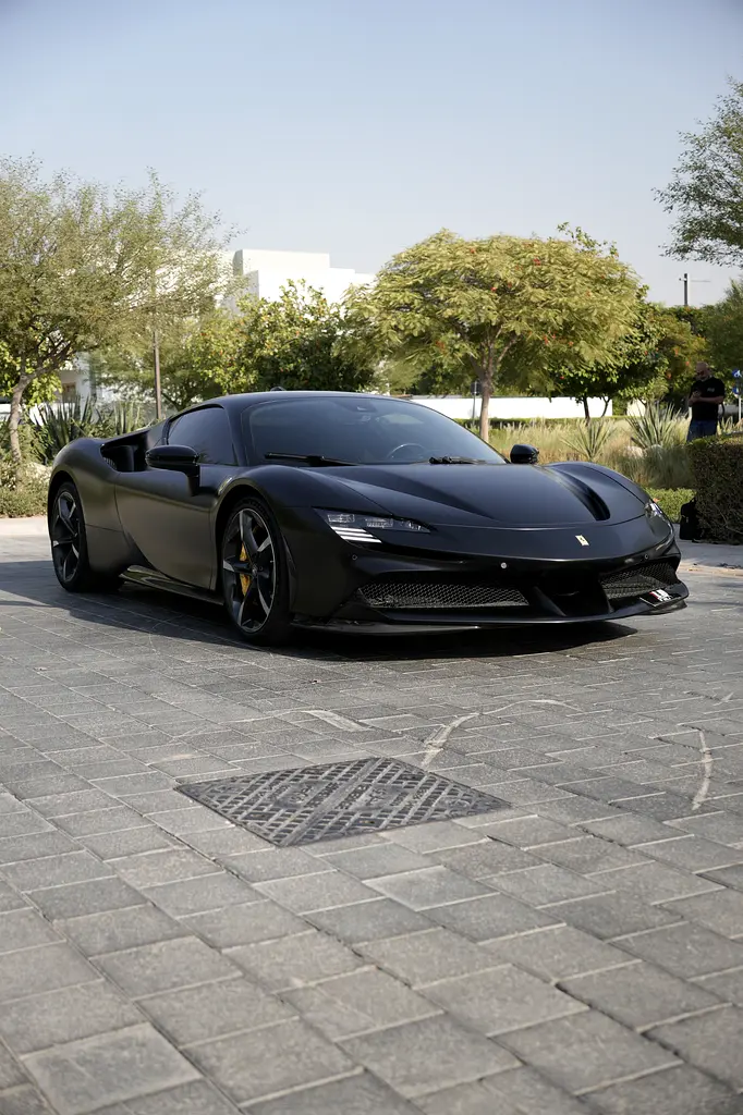 Ferrari SF90 Stradale 2022 — photo 1 of 20