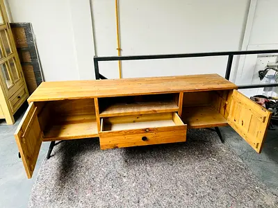 Solid Wood TV Stand with Storage Cabinets and Drawer