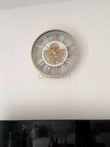 Decorative Vintage-Style Wall Clock with Visible Gears