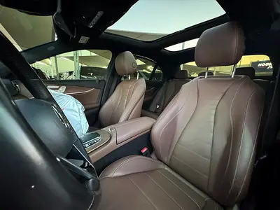 Mercedes-Benz E-Class E 300, миниатюра 7