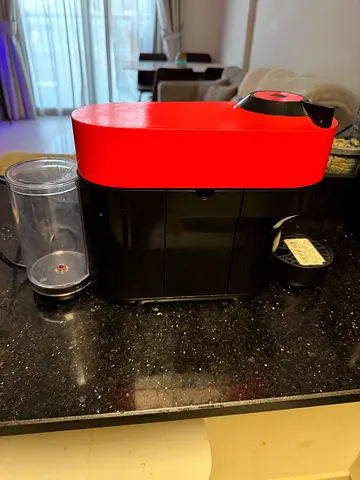 Single-serve Capsule Coffee Machine with Milk Frother Jar (Black  Red)