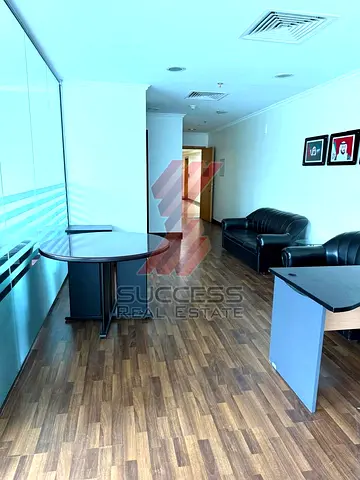 Fitted Office with Partitions | Canal View | Furnished
