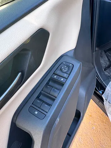 2026 Toyota RAV 4 照片 7