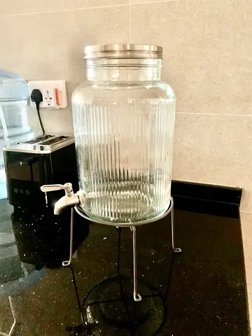 Water and beverage jar with stand