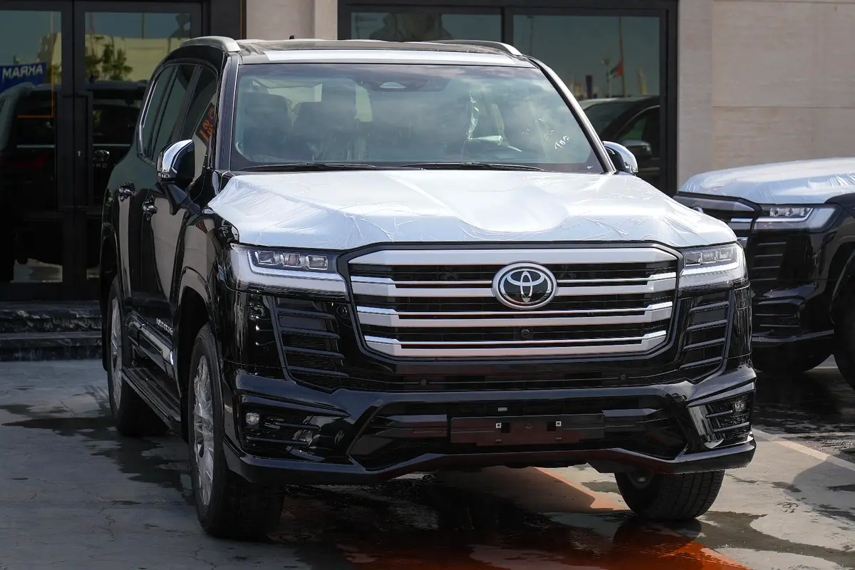 Toyota Land Cruiser 2026 — photo 1 of 20