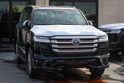 2026 Toyota Land Cruiser VXR 3.5 | GCC Specs